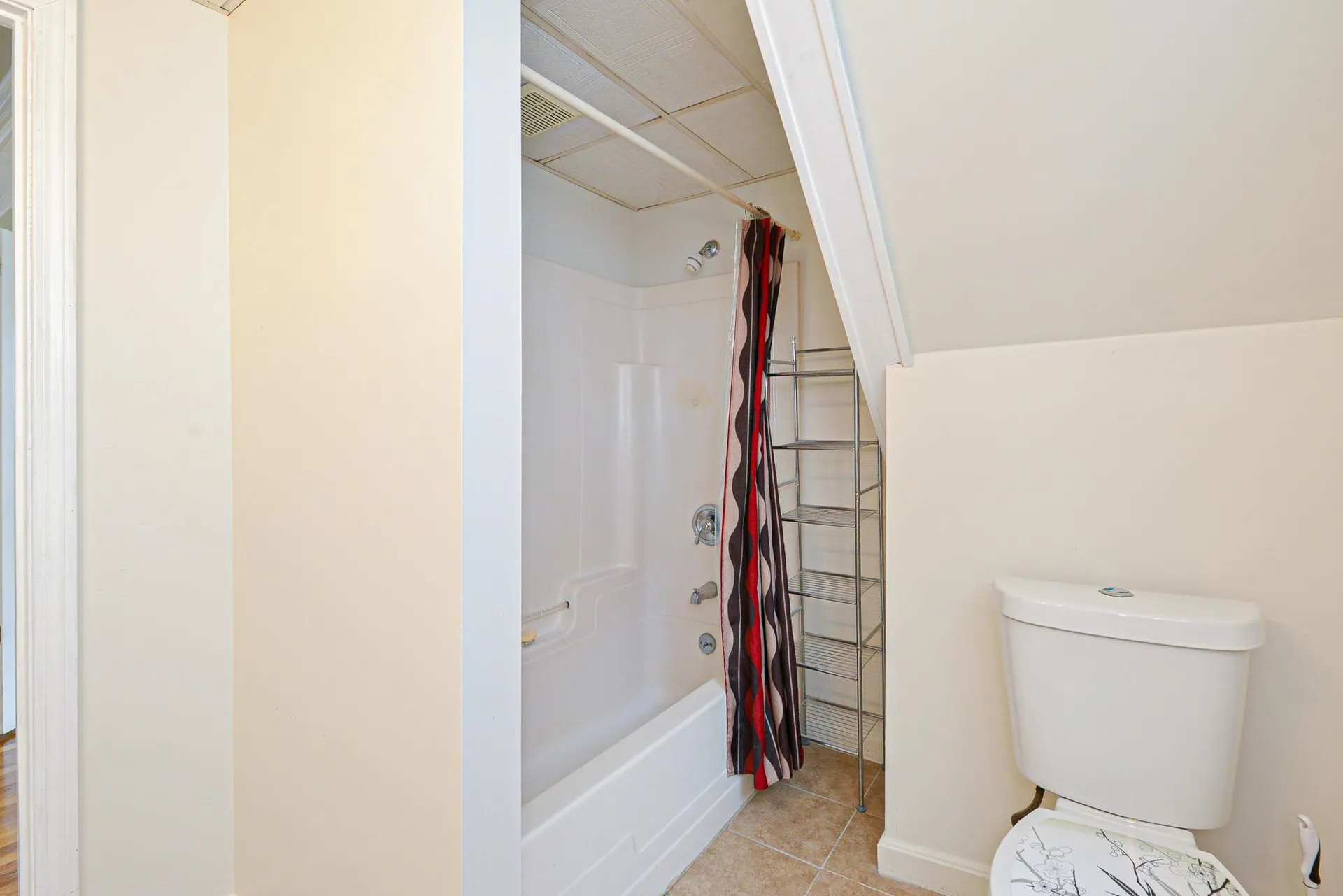 43 Kinsley Street Nashua NH 03060