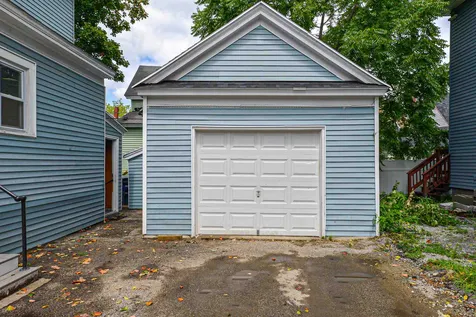 43 Kinsley Street Nashua NH 03060