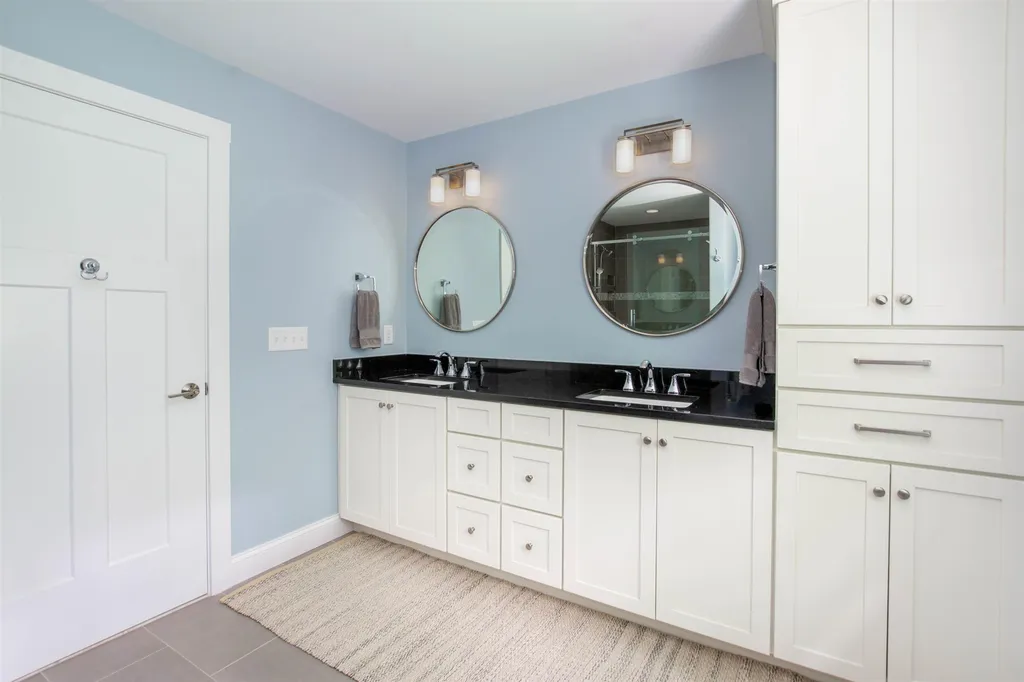 1163 Sagamore Avenue Portsmouth NH 03801