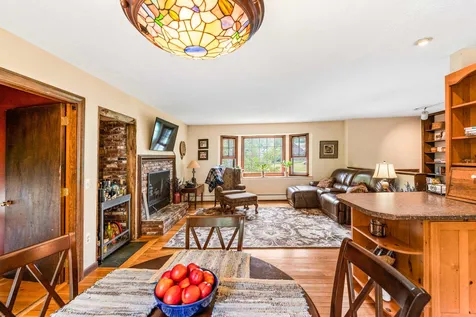7 Dogwood Lane New London NH 03257