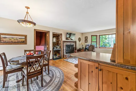 7 Dogwood Lane New London NH 03257