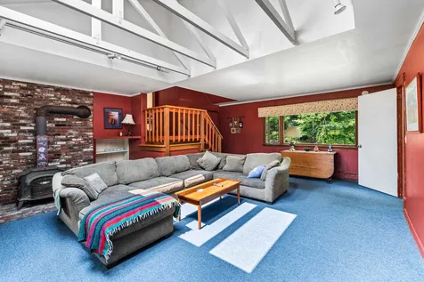 7 Dogwood Lane New London NH 03257