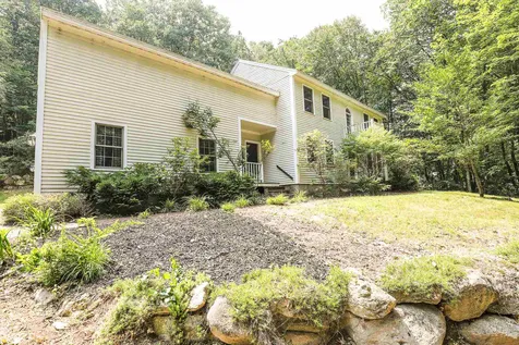 50 Campbell Road Bedford NH 03110