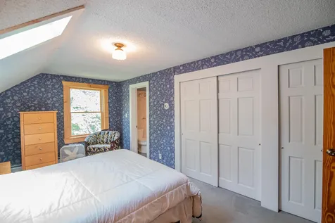 50 Island Pond Road Derry NH 03038
