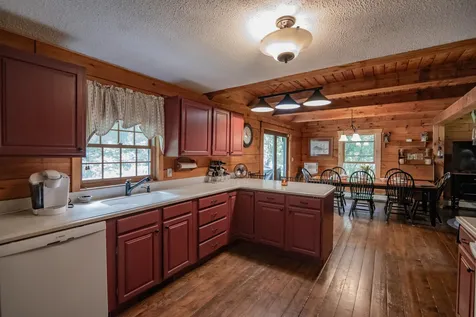 50 Island Pond Road Derry NH 03038
