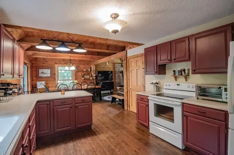 50 Island Pond Road Derry NH 03038