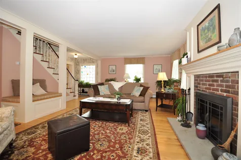 34 High Street Goffstown NH 03045