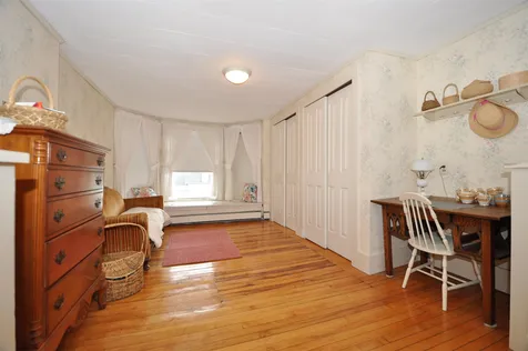 34 High Street Goffstown NH 03045