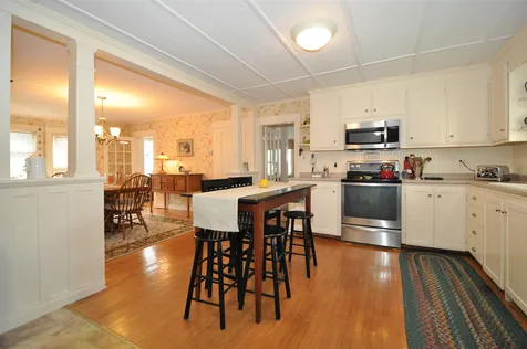 34 High Street Goffstown NH 03045