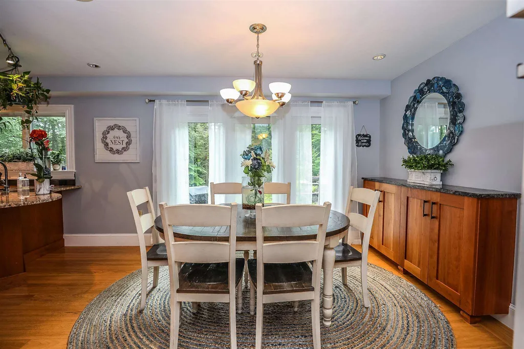 6 Normand Circle Bedford NH 03110