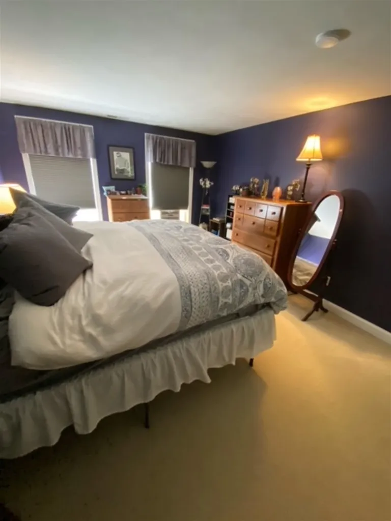 34 Ladyslipper Drive Newmarket NH 03857
