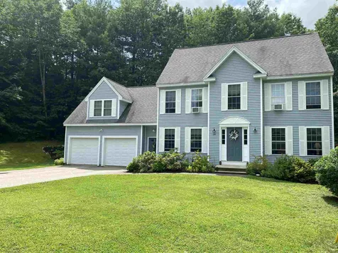 34 Ladyslipper Drive Newmarket NH 03857