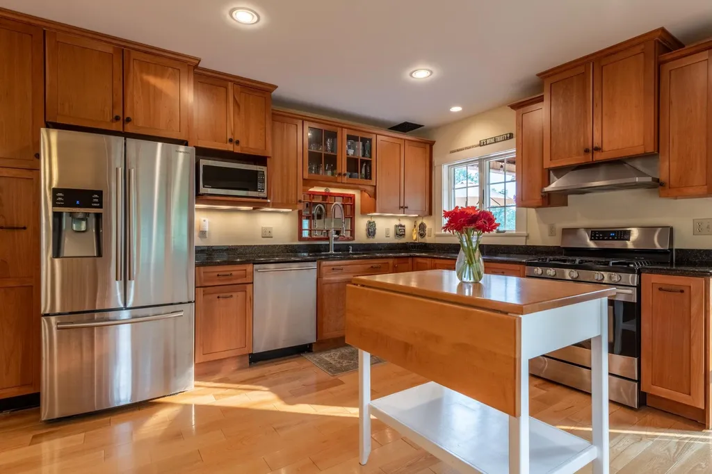274 Washington Road Goshen NH 03752