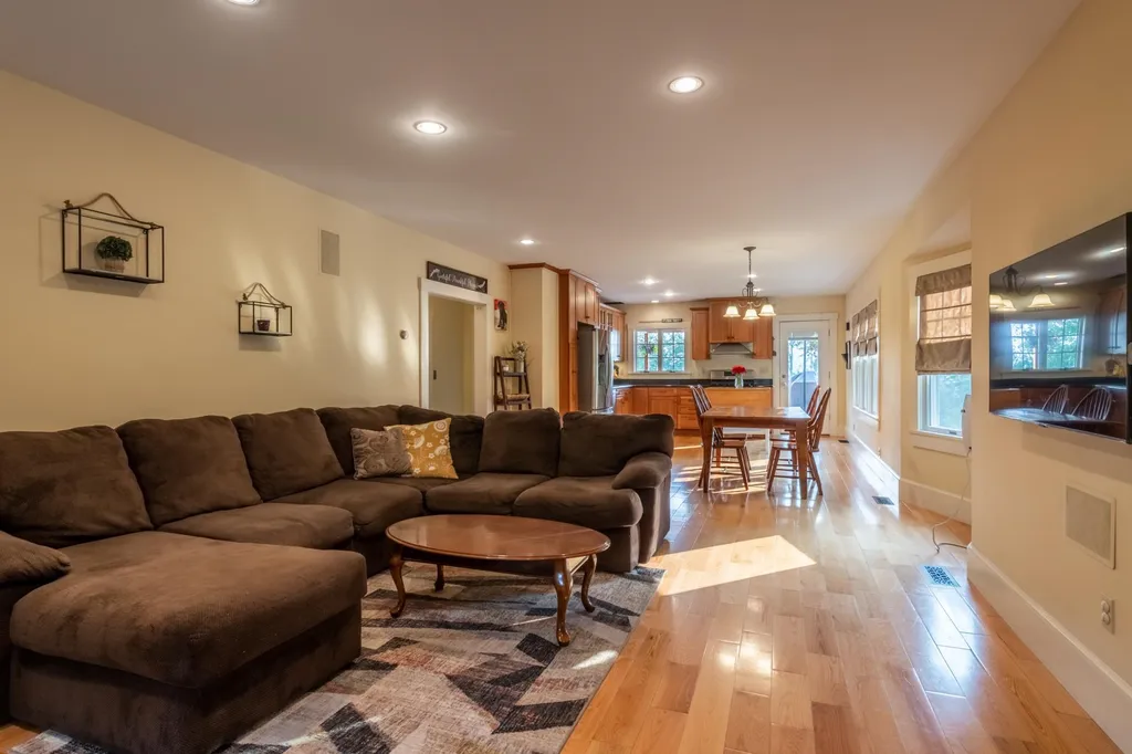274 Washington Road Goshen NH 03752
