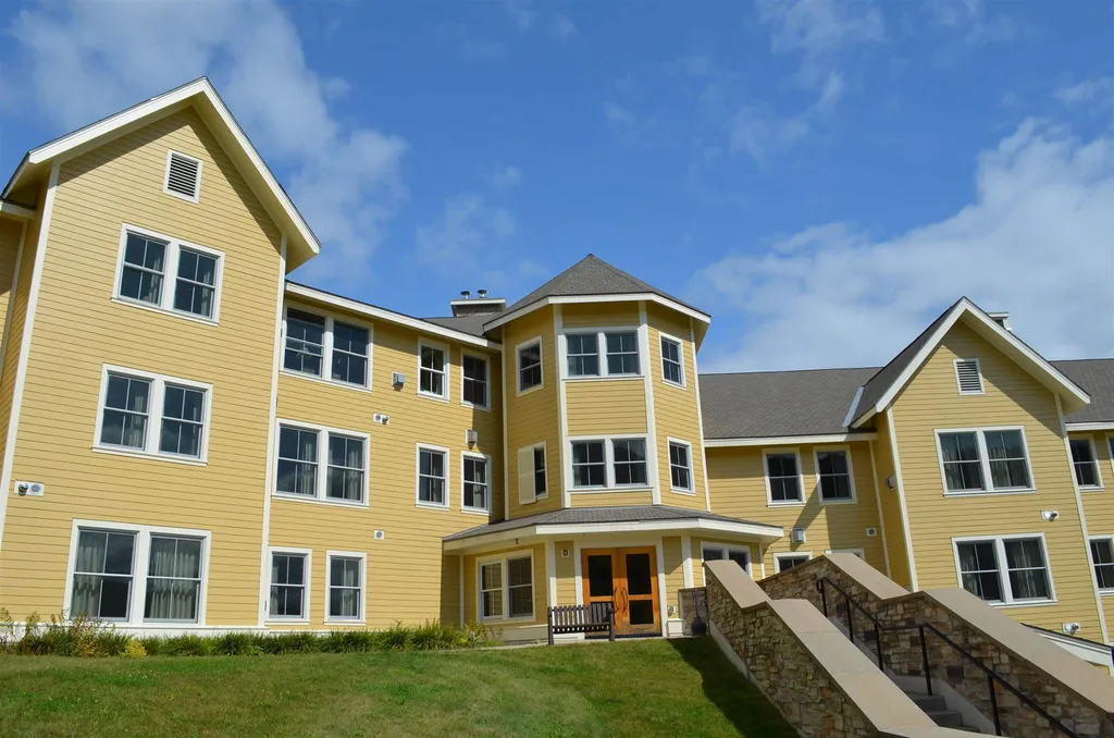 639/641 Jackson Gore Bixby House Ludlow VT 05149