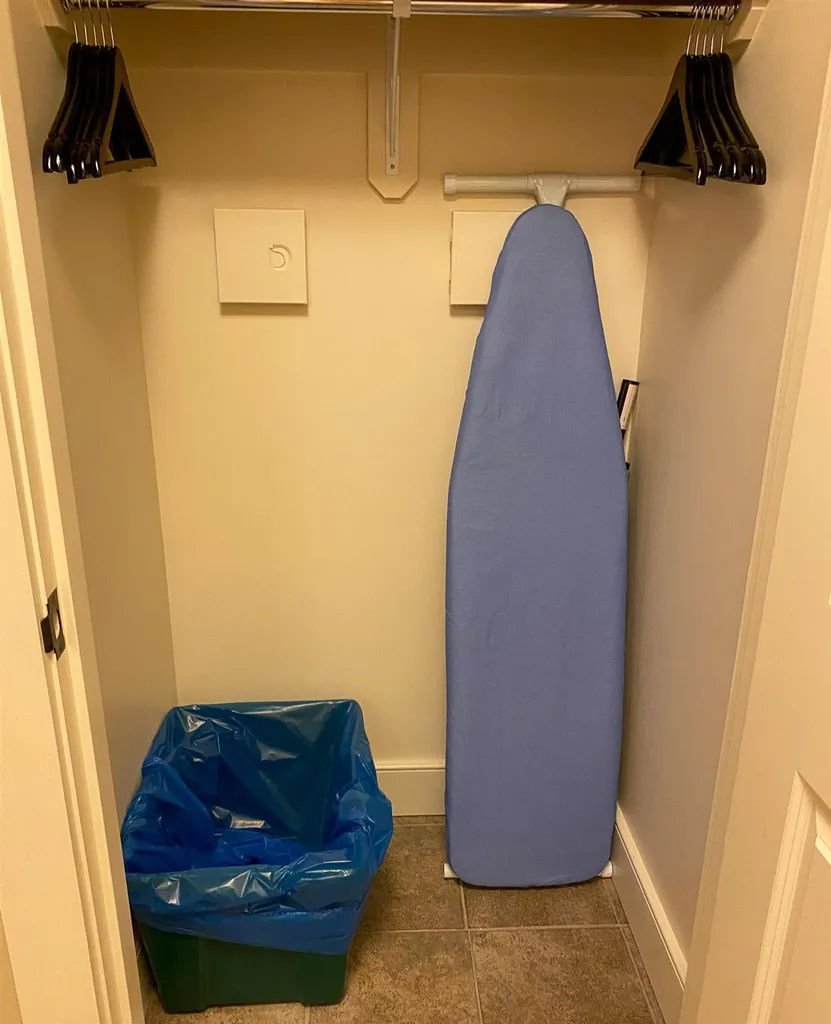 639/641 Jackson Gore Bixby House Ludlow VT 05149