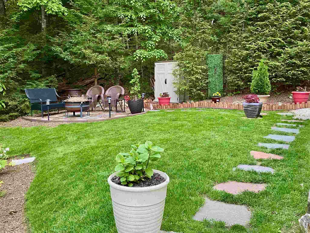 197 Scenic Drive Gilford NH 03249