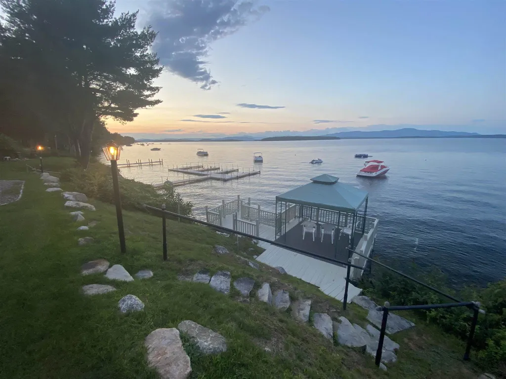 197 Scenic Drive Gilford NH 03249