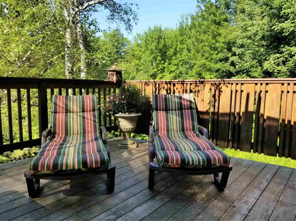83 Kathy Meyer Road Warren VT 05674