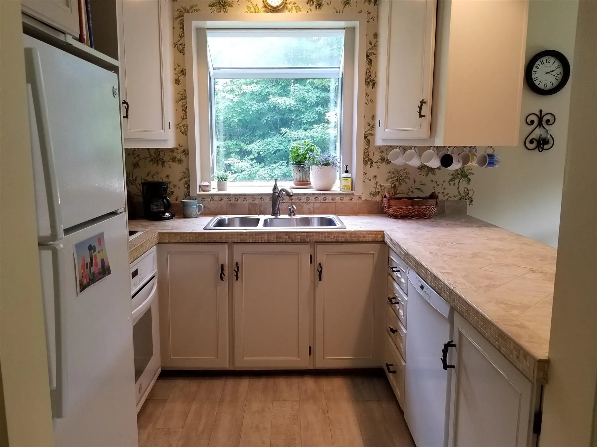 83 Kathy Meyer Road Warren VT 05674