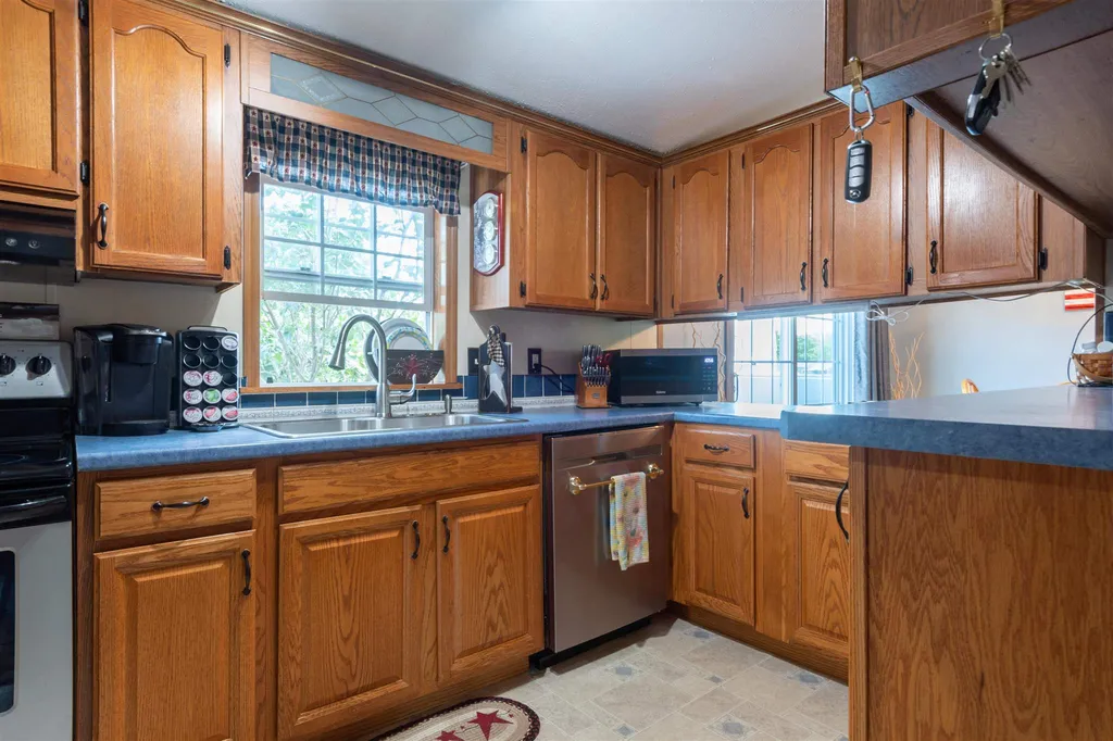 13 Cattail Place Rochester NH 03868