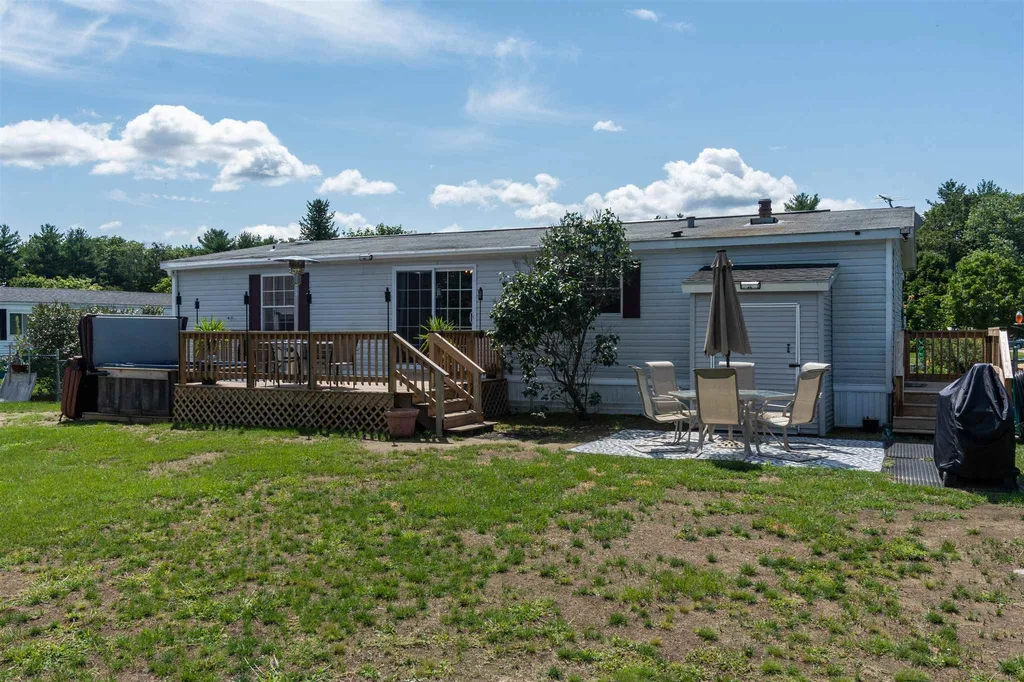 13 Cattail Place Rochester NH 03868