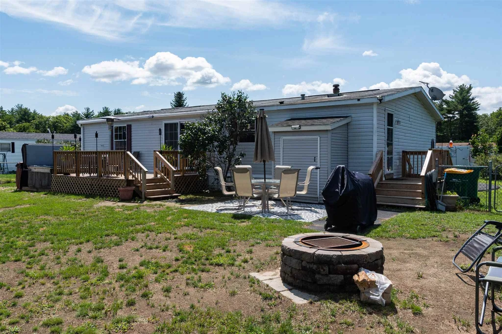 13 Cattail Place Rochester NH 03868