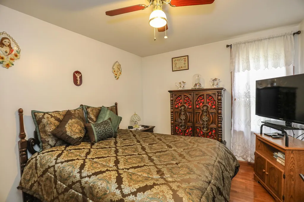 143-145 West Hollis Street Nashua NH 03060