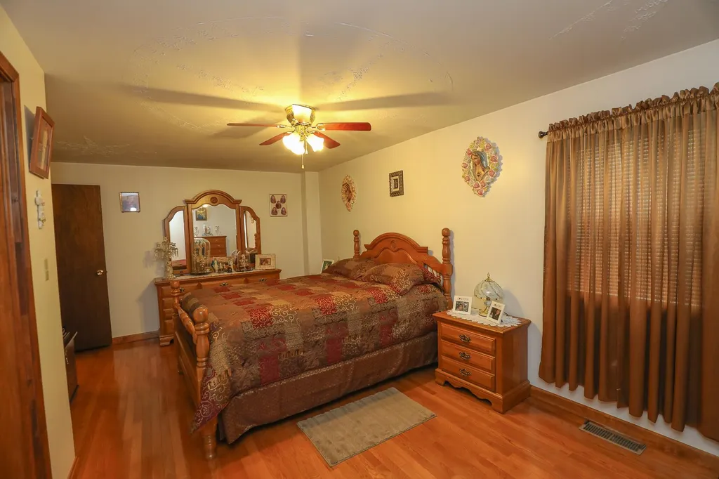 143-145 West Hollis Street Nashua NH 03060