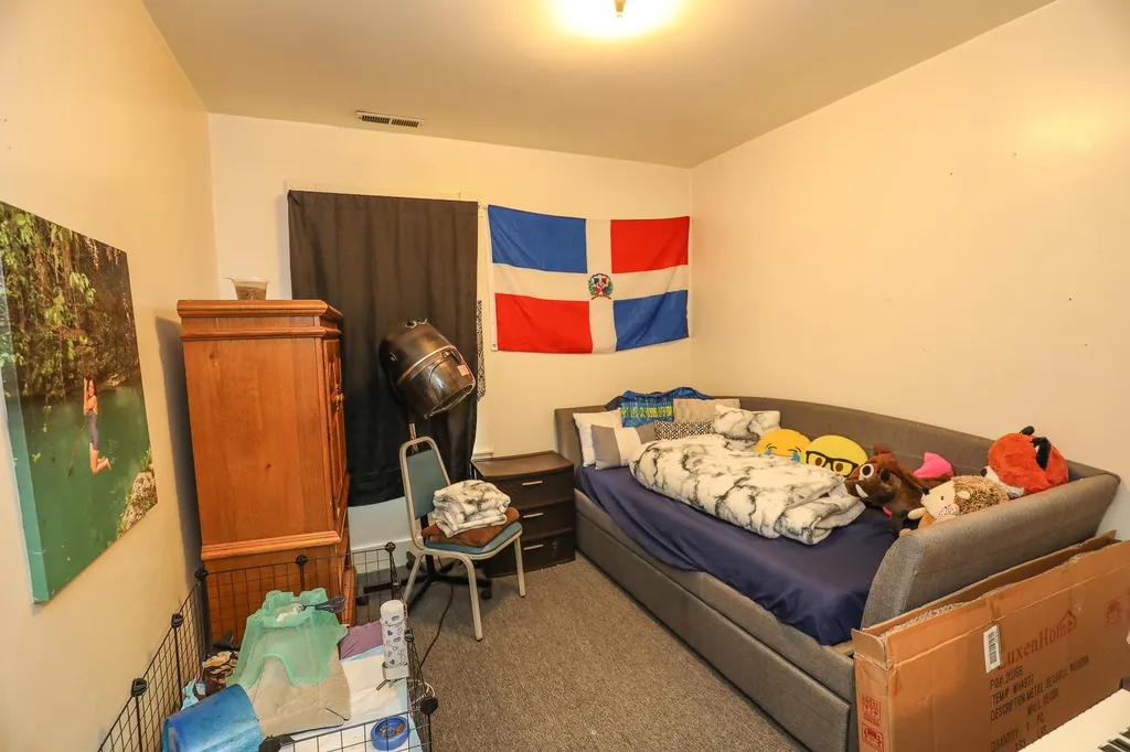 143-145 West Hollis Street Nashua NH 03060