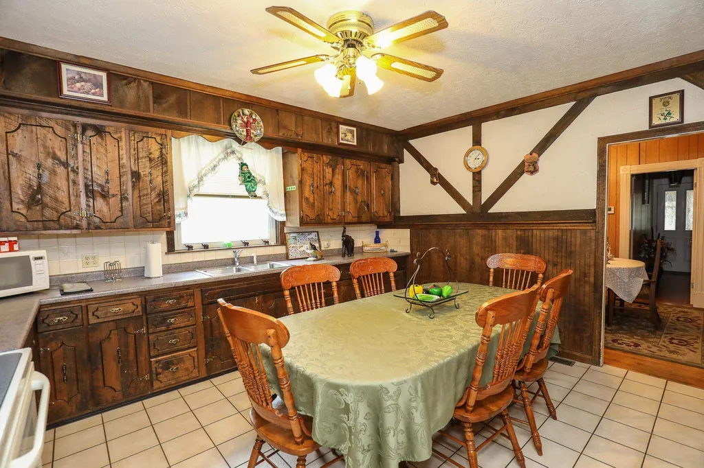 143-145 West Hollis Street Nashua NH 03060