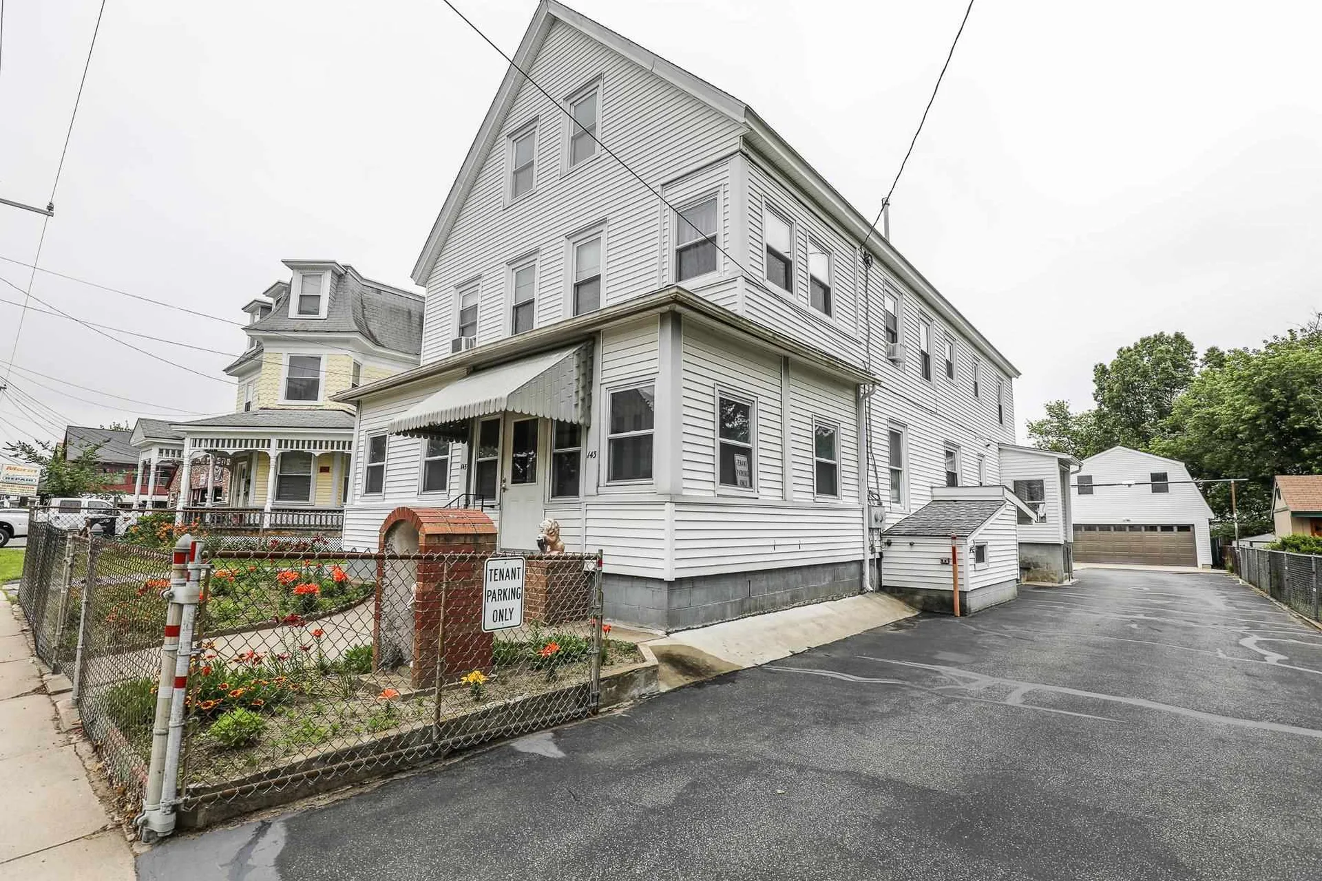 143-145 West Hollis Street Nashua NH 03060