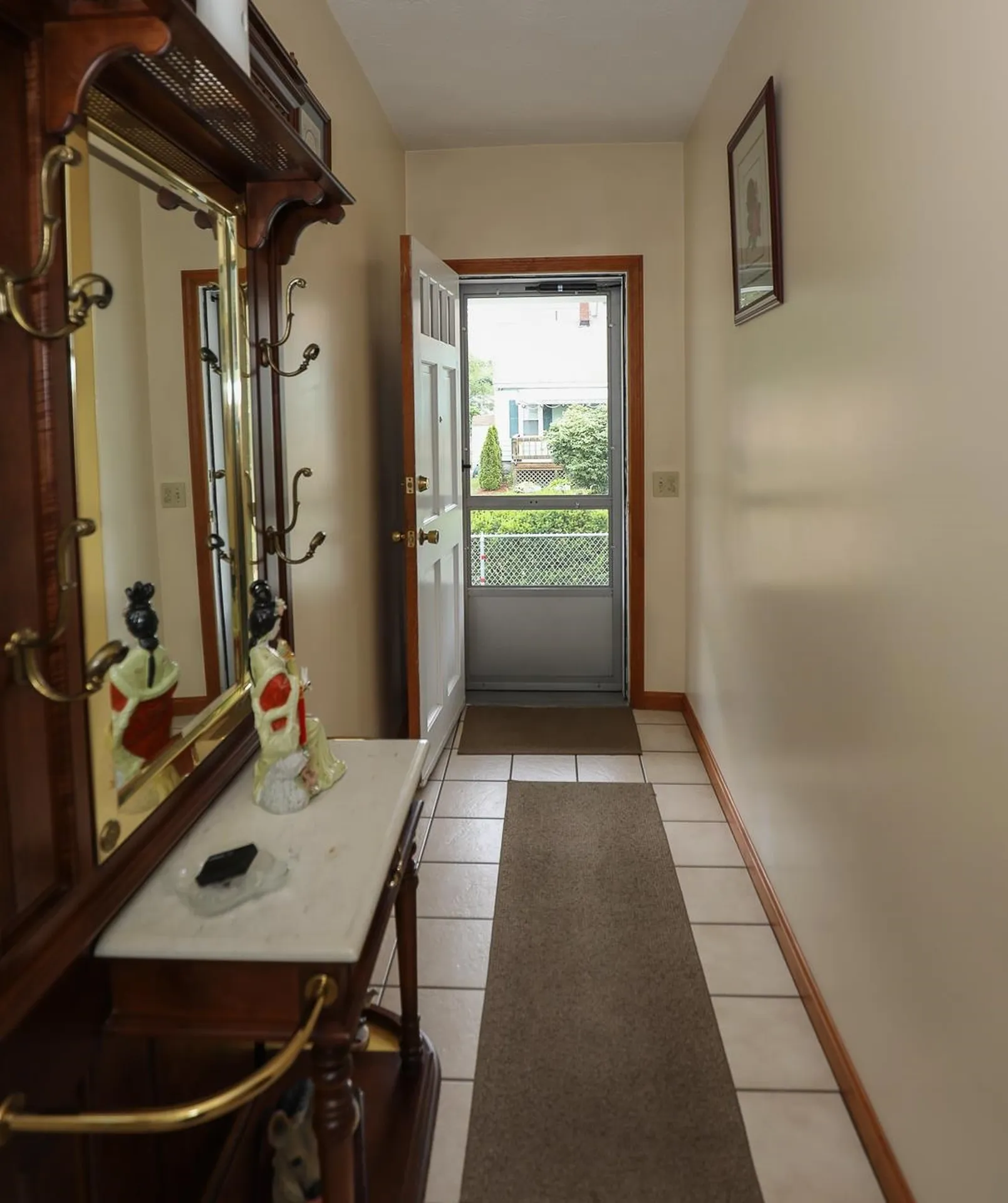 143-145 West Hollis Street Nashua NH 03060