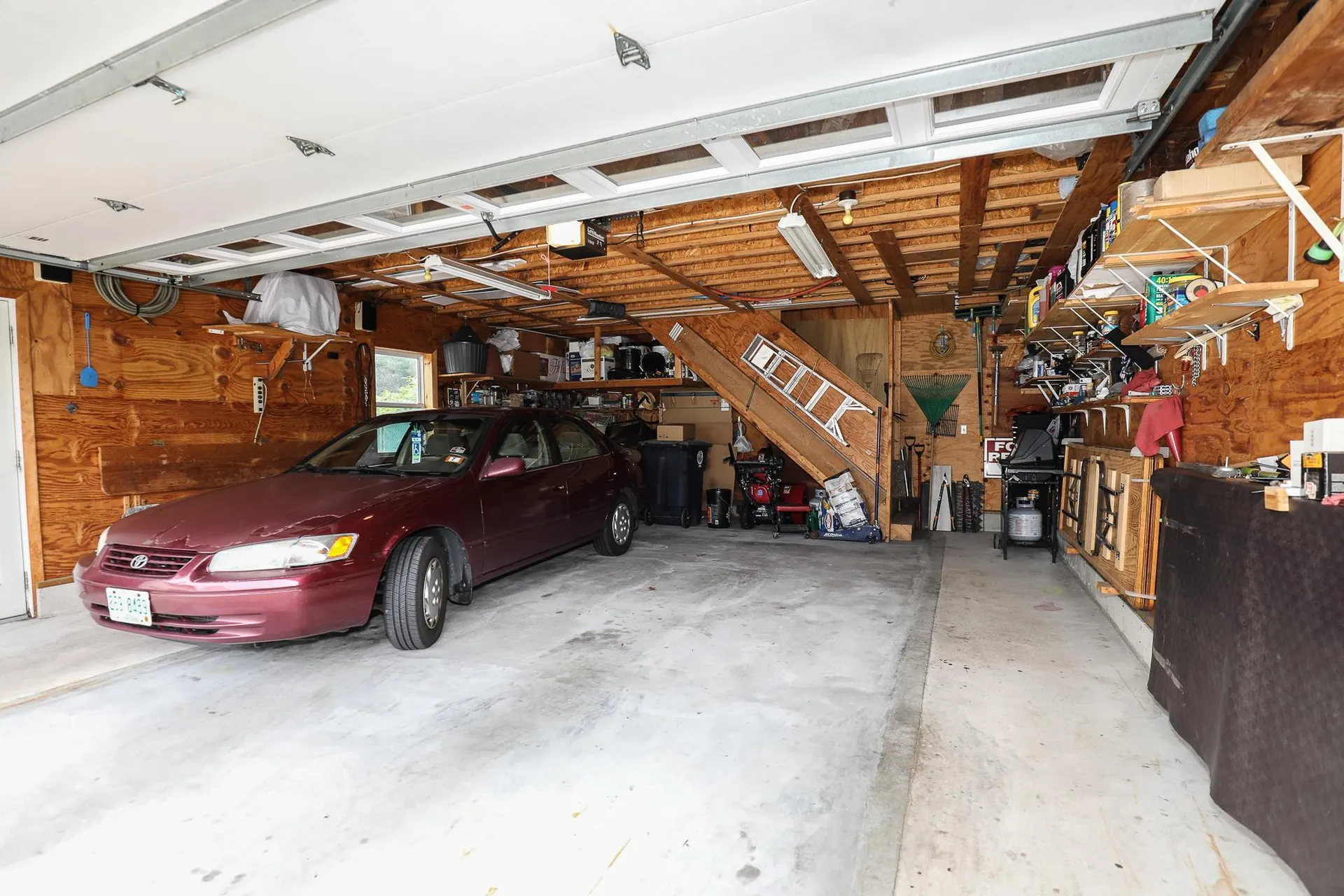 143-145 West Hollis Street Nashua NH 03060