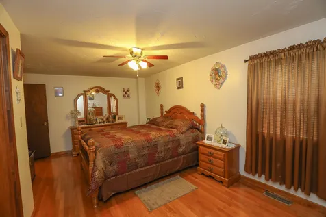 143-145 West Hollis Street Nashua NH 03060