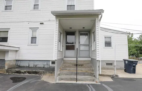 143-145 West Hollis Street Nashua NH 03060