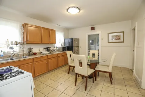 143-145 West Hollis Street Nashua NH 03060