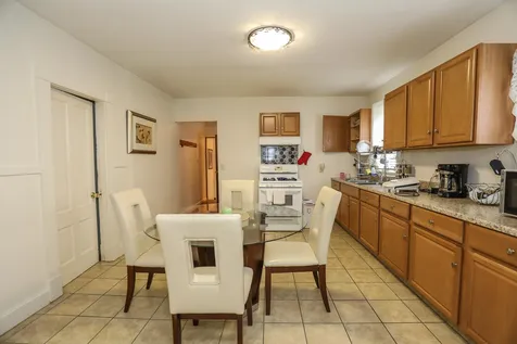143-145 West Hollis Street Nashua NH 03060