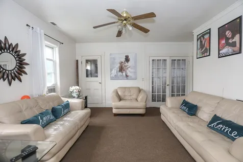 143-145 West Hollis Street Nashua NH 03060