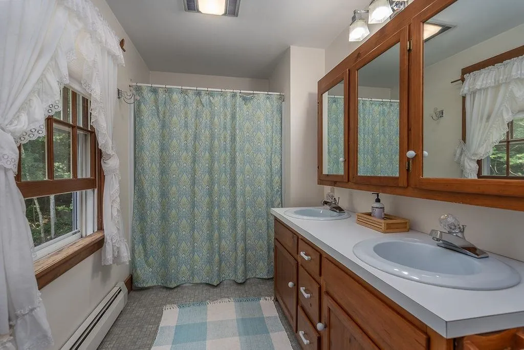 26 Marvin Road Moultonborough NH 03254