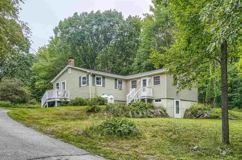30 Queen Street Boscawen NH 03303