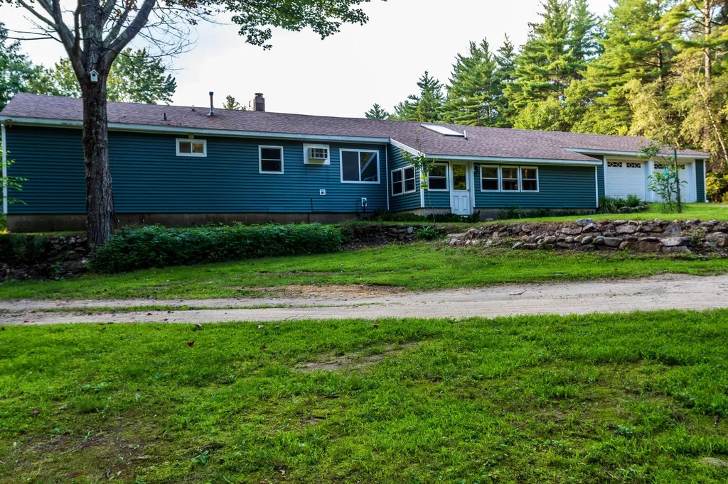 172 Cross Road Strafford NH 03884