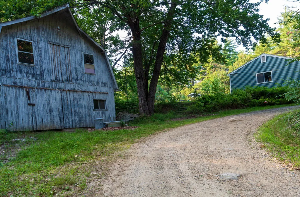 172 Cross Road Strafford NH 03884