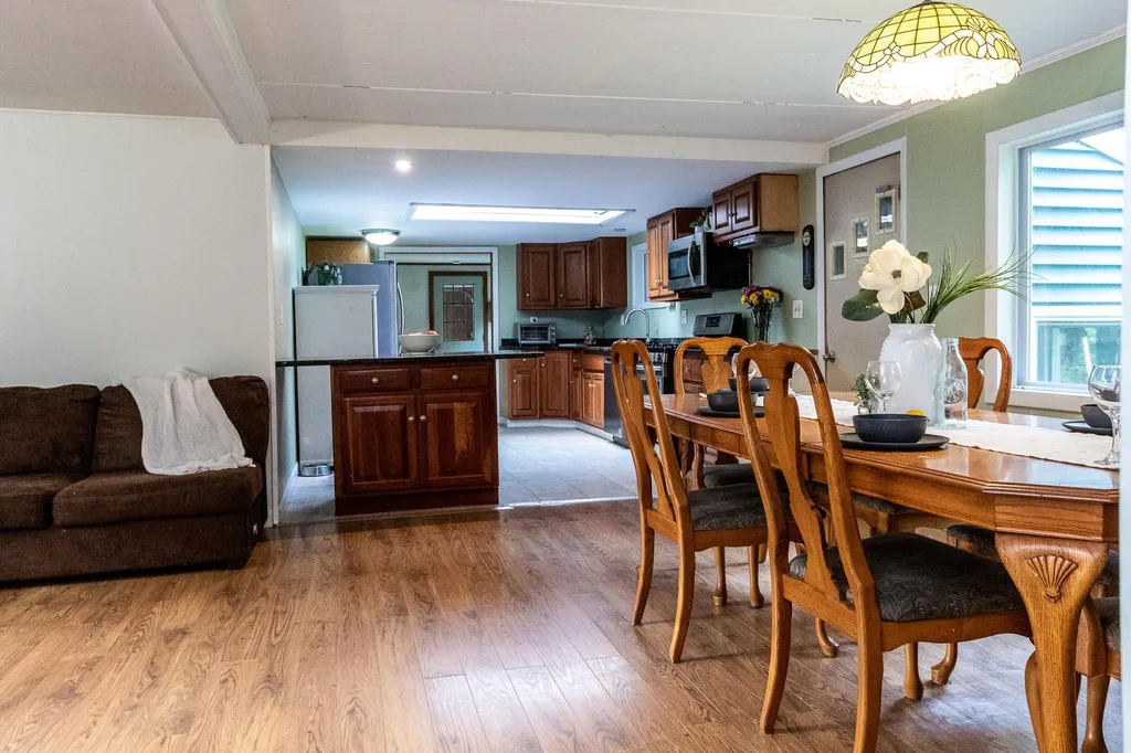 172 Cross Road Strafford NH 03884