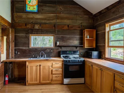 395 Austin House Road Colchester VT 05446