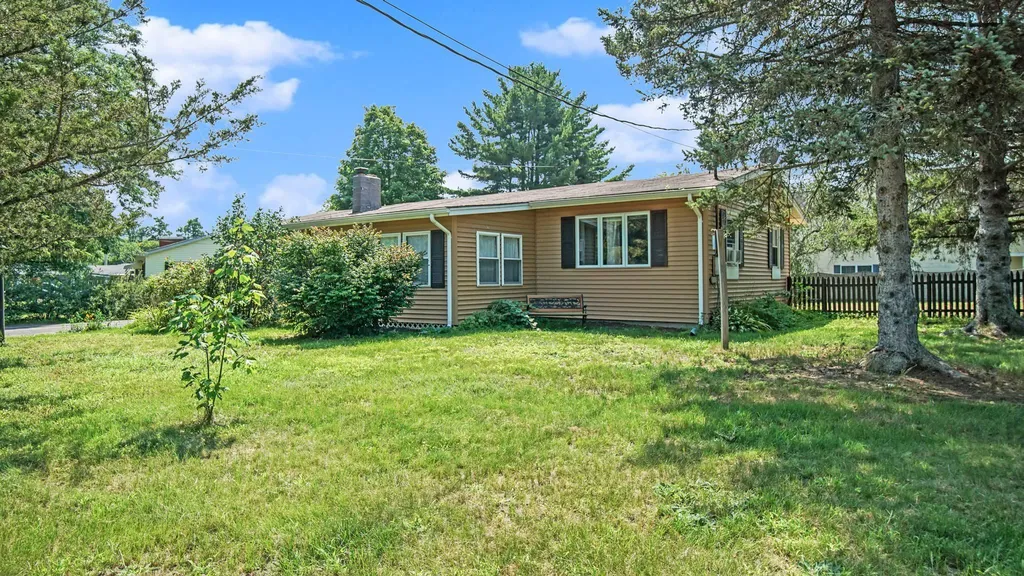39 Villemaire Lane Milton VT 05468