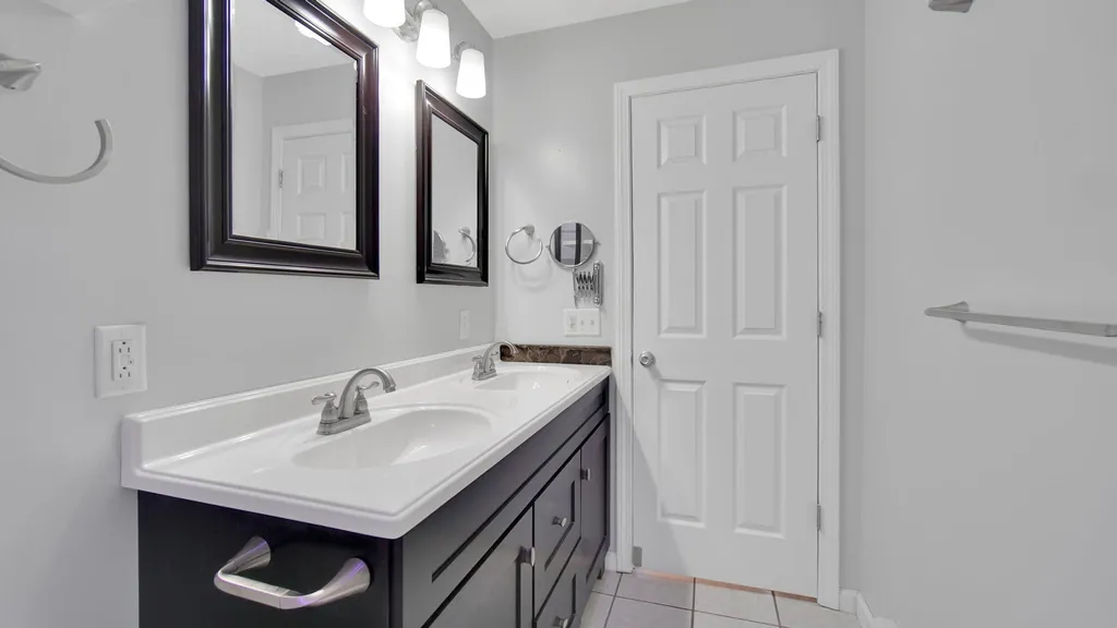 39 Villemaire Lane Milton VT 05468