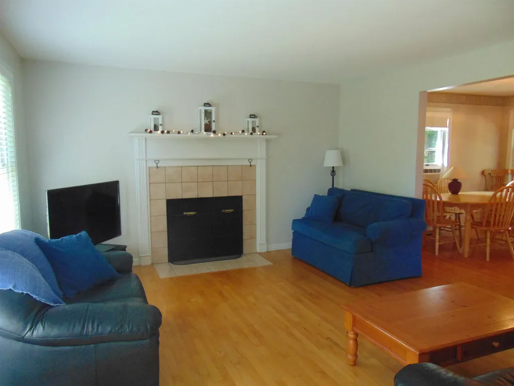 53 Meetinghouse Road Keene NH 03431