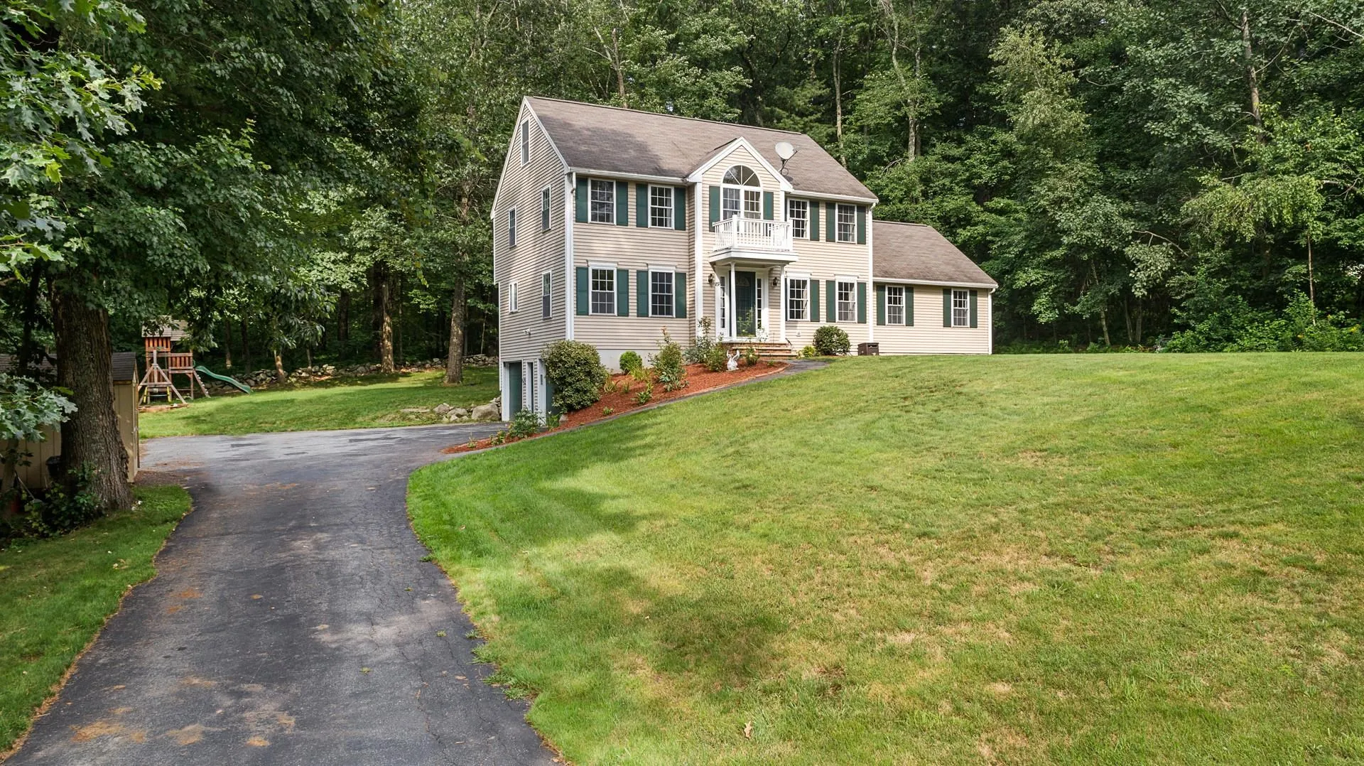 89 Jericho Road Pelham NH 03076