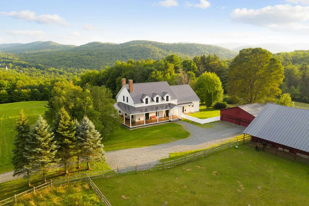 797 North Road Barnard VT 05031
